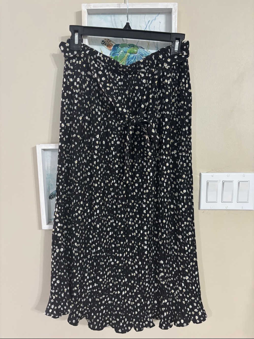 Alice Blue Black Midi Skirt with White Floral Print